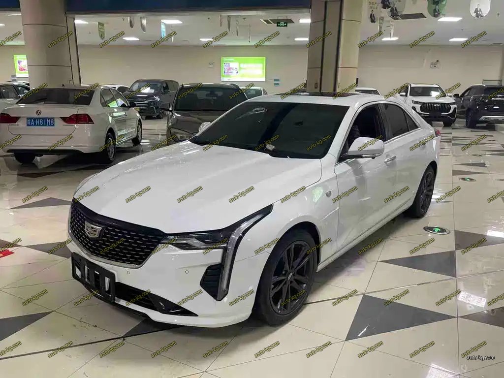 Cadillac CT4 2022