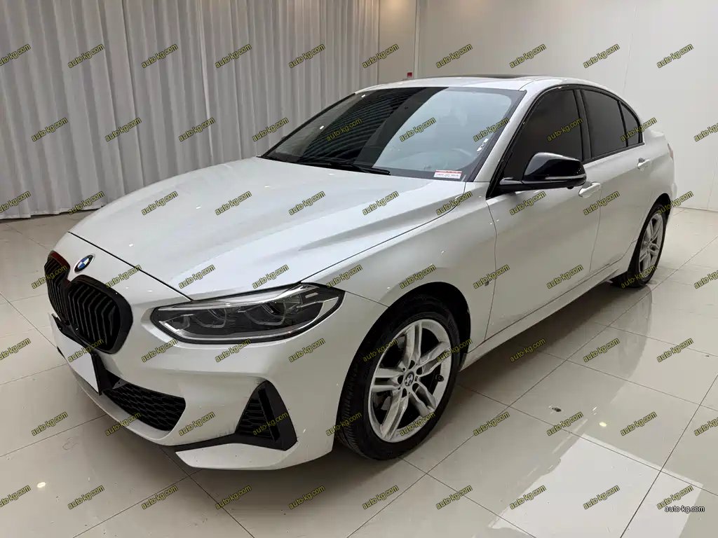 BMW 1 Series 2022