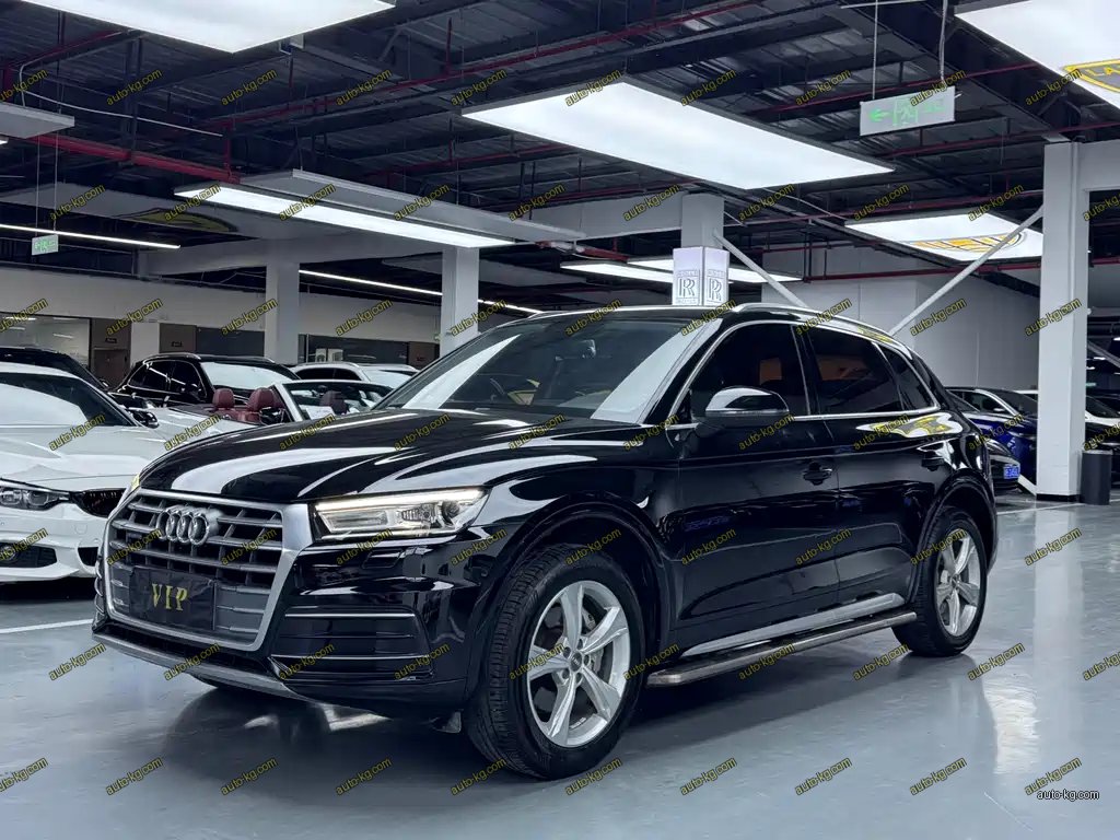 Audi Q5L 2020