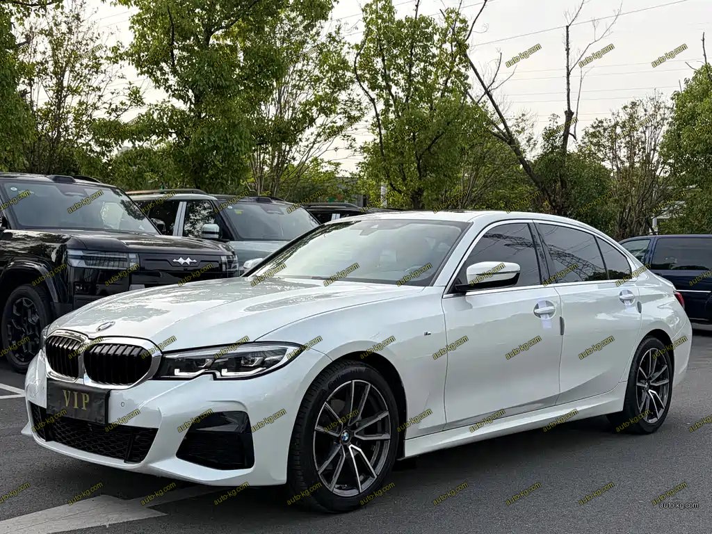 BMW 3 Series 2022