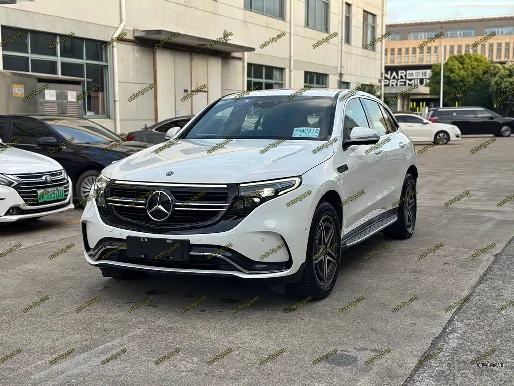 Mercedes-Benz EQC 2020