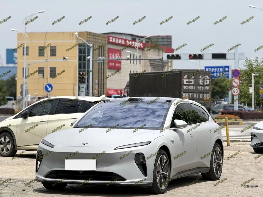 Nio ET5T 2024