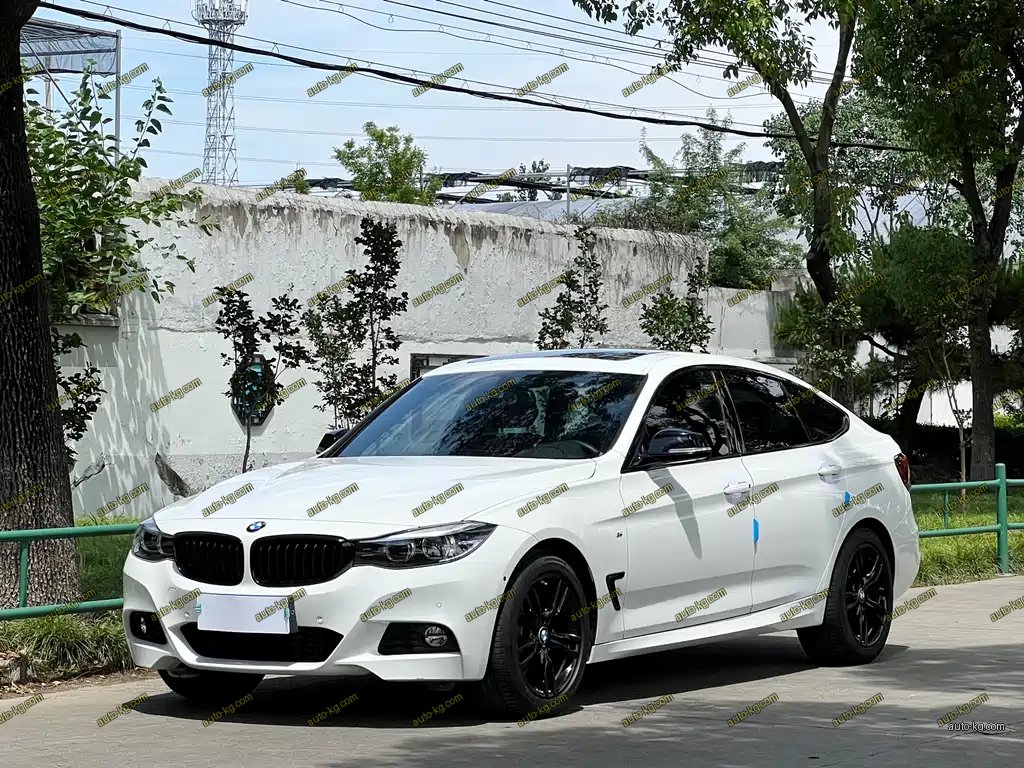 BMW 3 Series GT 2021