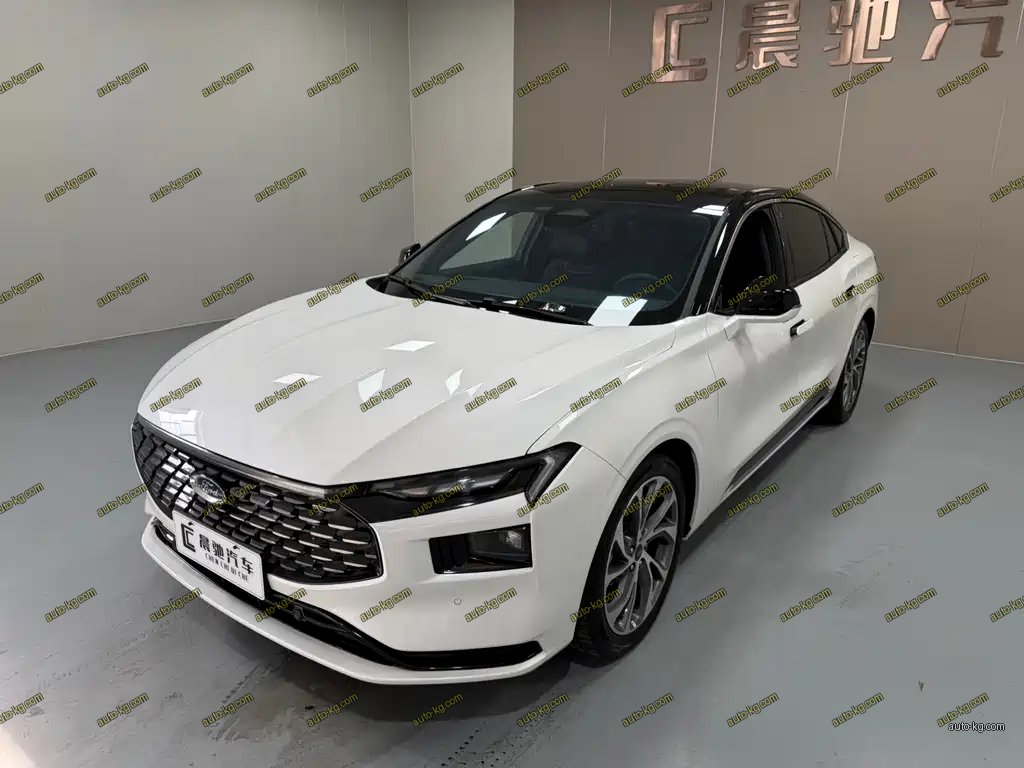 Ford Mondeo 2025