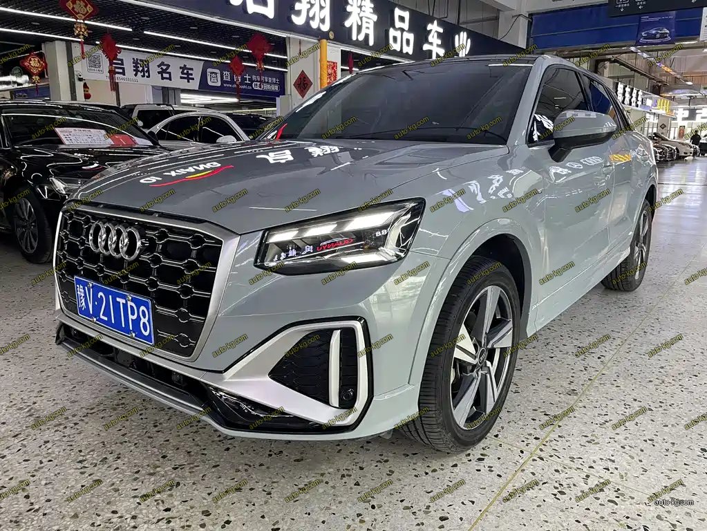 Audi Q2L 2021