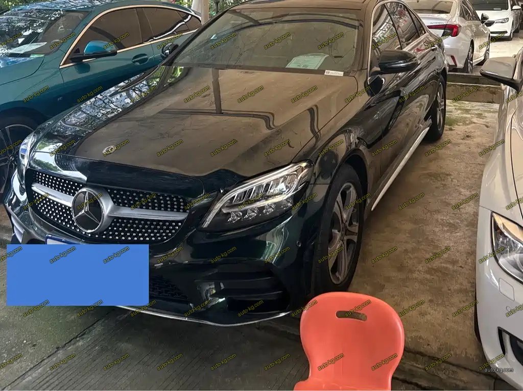 Mercedes-Benz C-Class 2020