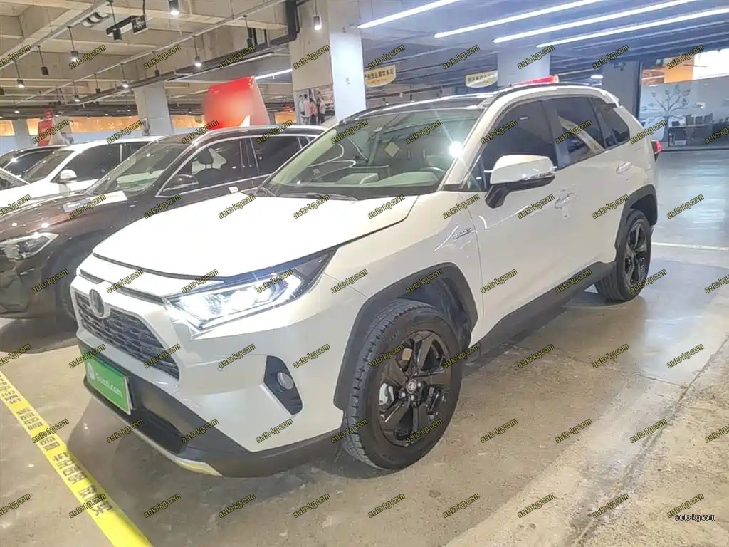 Toyota RAV4 2021