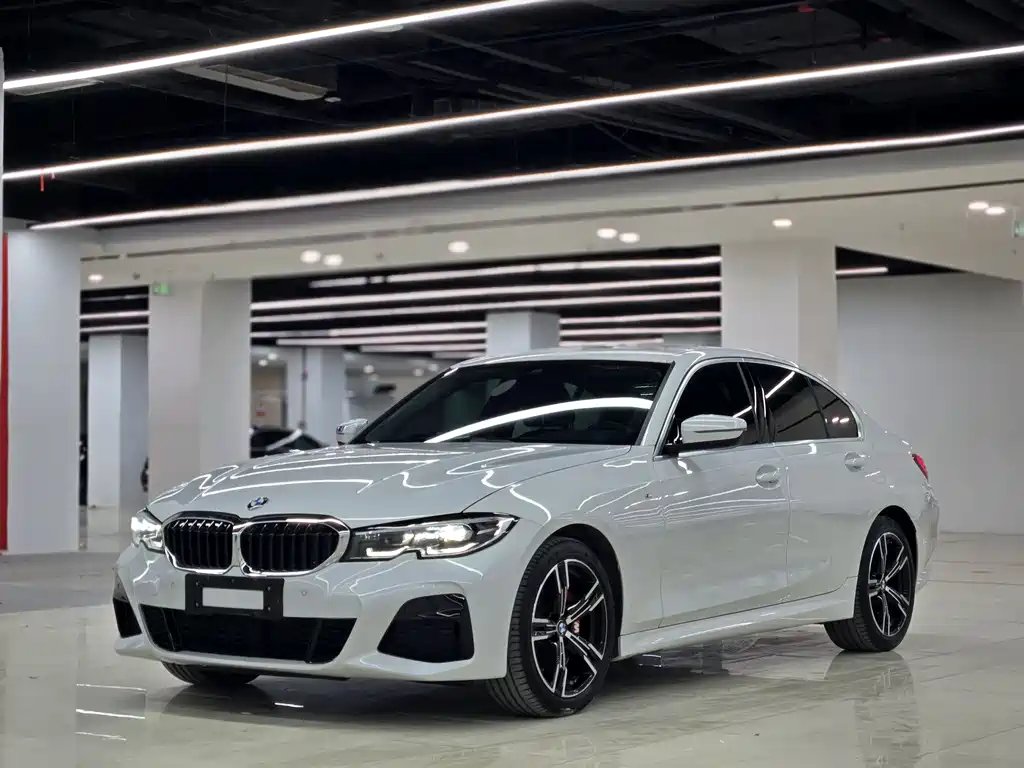 BMW 3 Series 2022