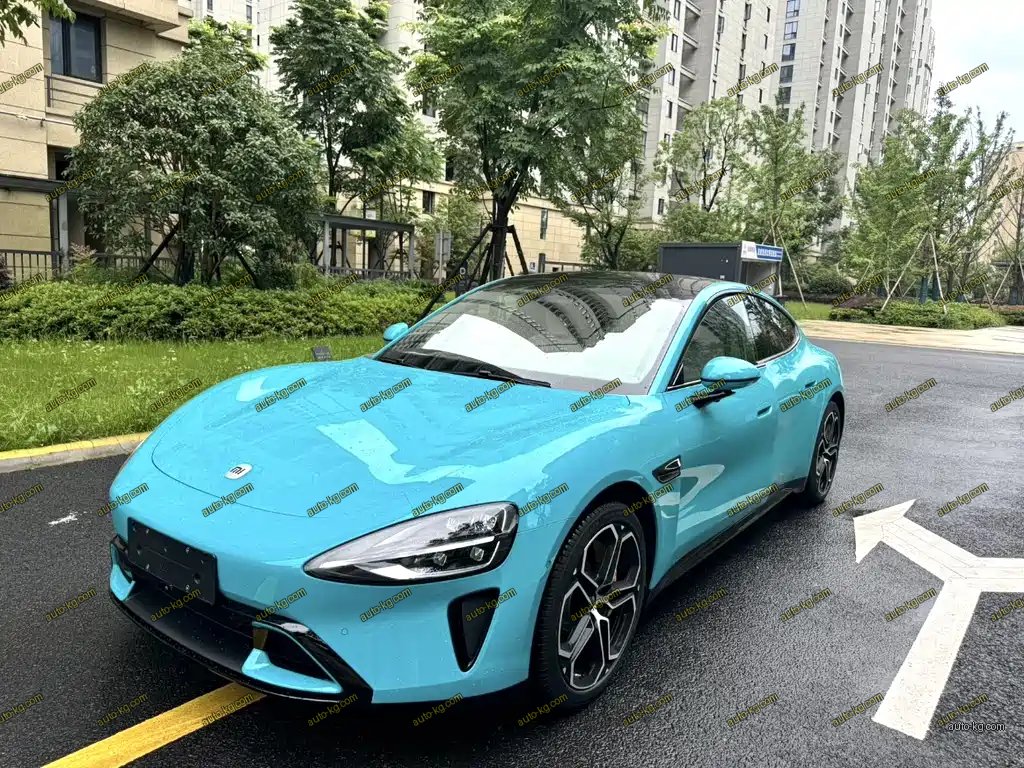 Xiaomi SU7 2025