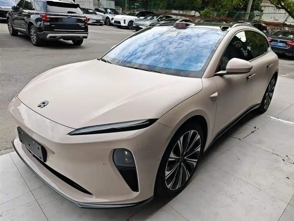 NIO ET5T 2023