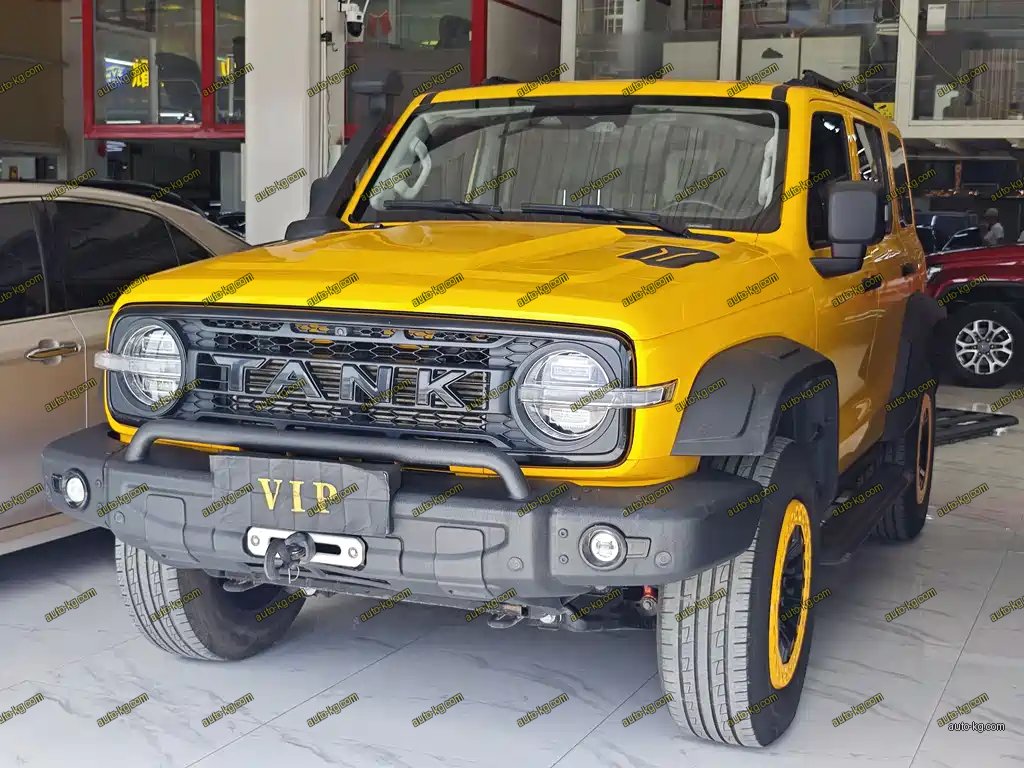 Tank Tank 300 2023
