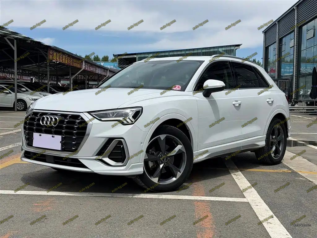 Audi Q3 2023
