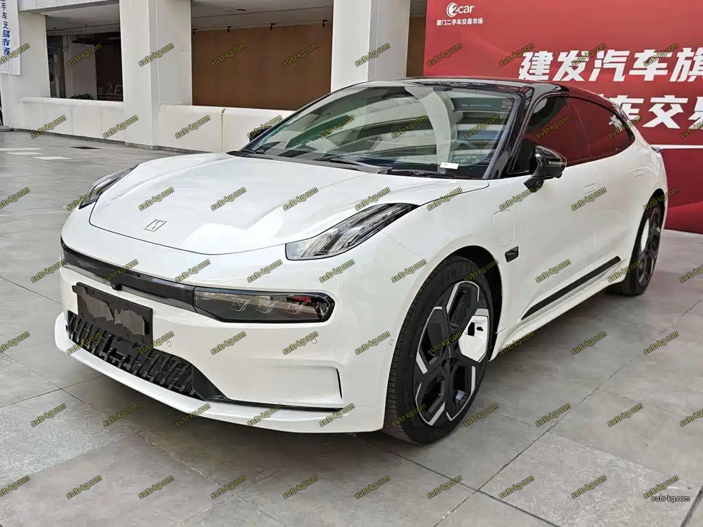 Zeekr 001 2023