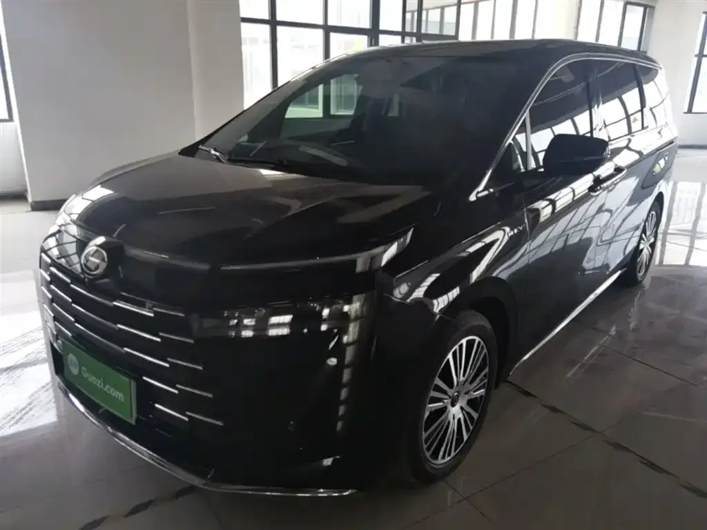 GAC TrumpchiE8 PHEV 2025 — фото 1 из 25
