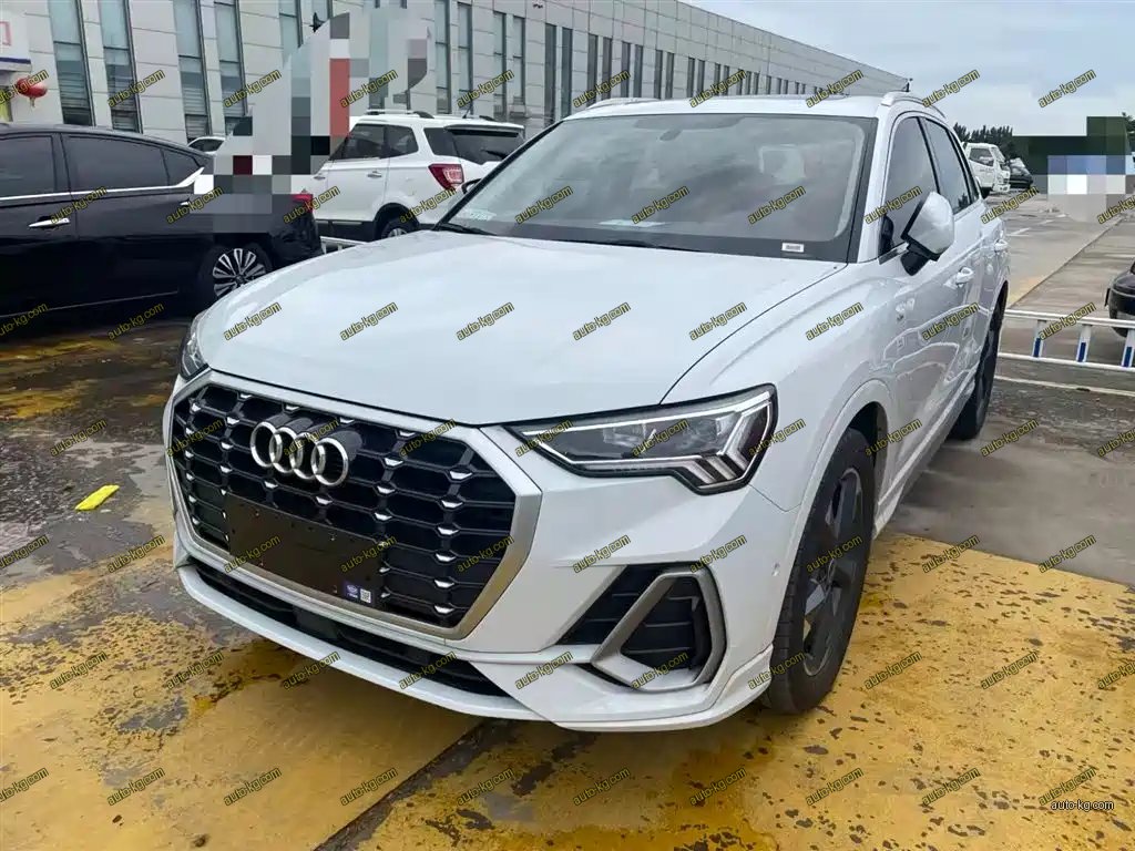 Audi Q3 2023