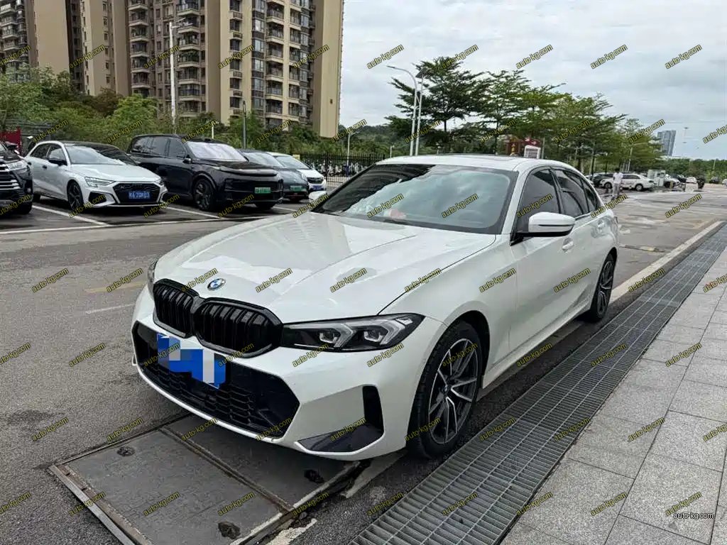 BMW 3 Series 2025