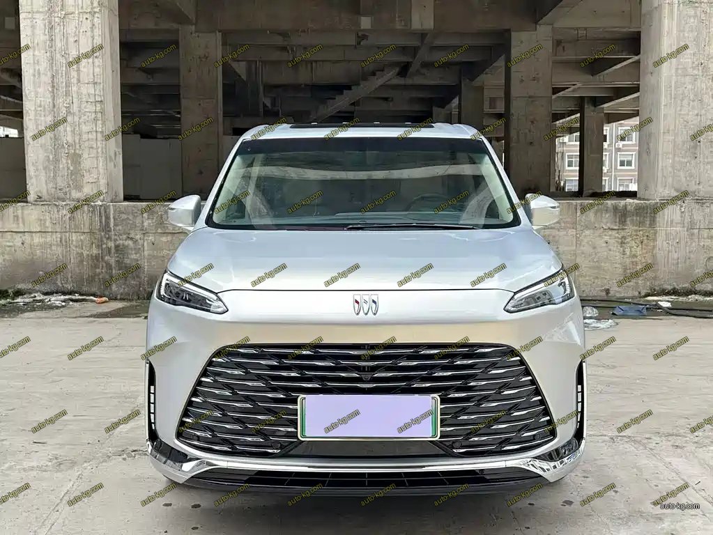 Buick GL8 Hybrid 2026