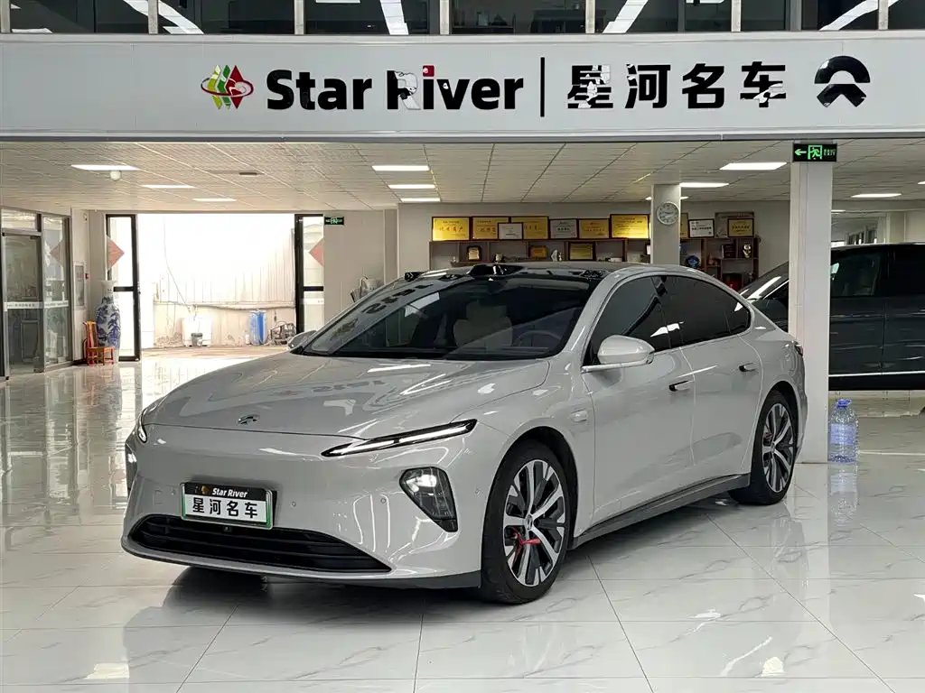 NIO ET7 2022