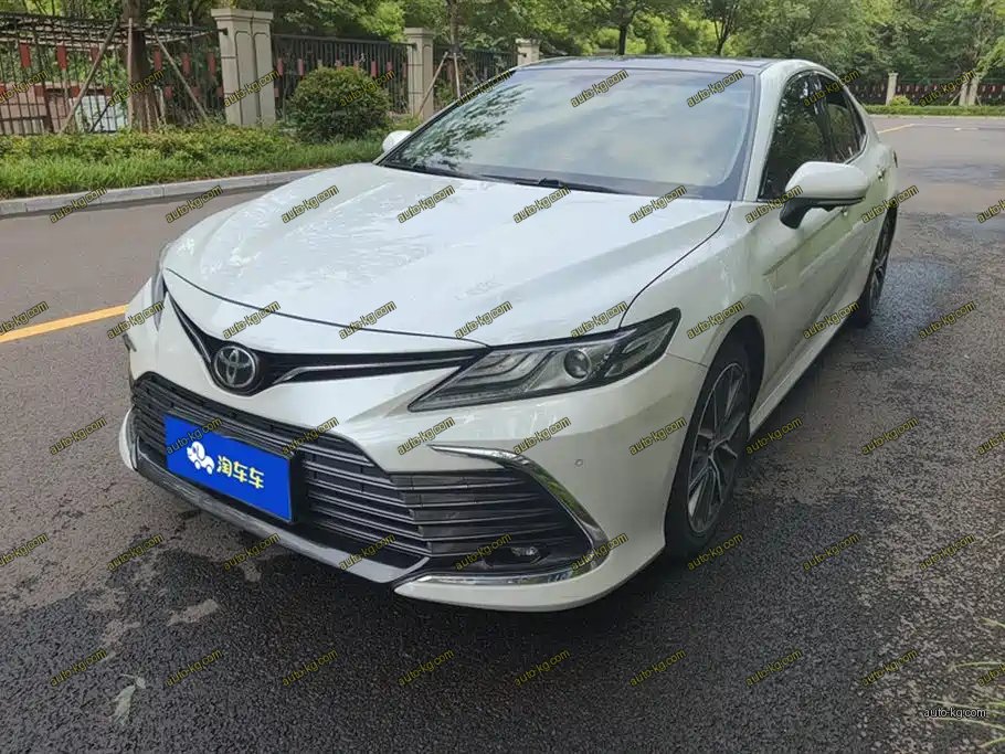 Toyota Camry 2023
