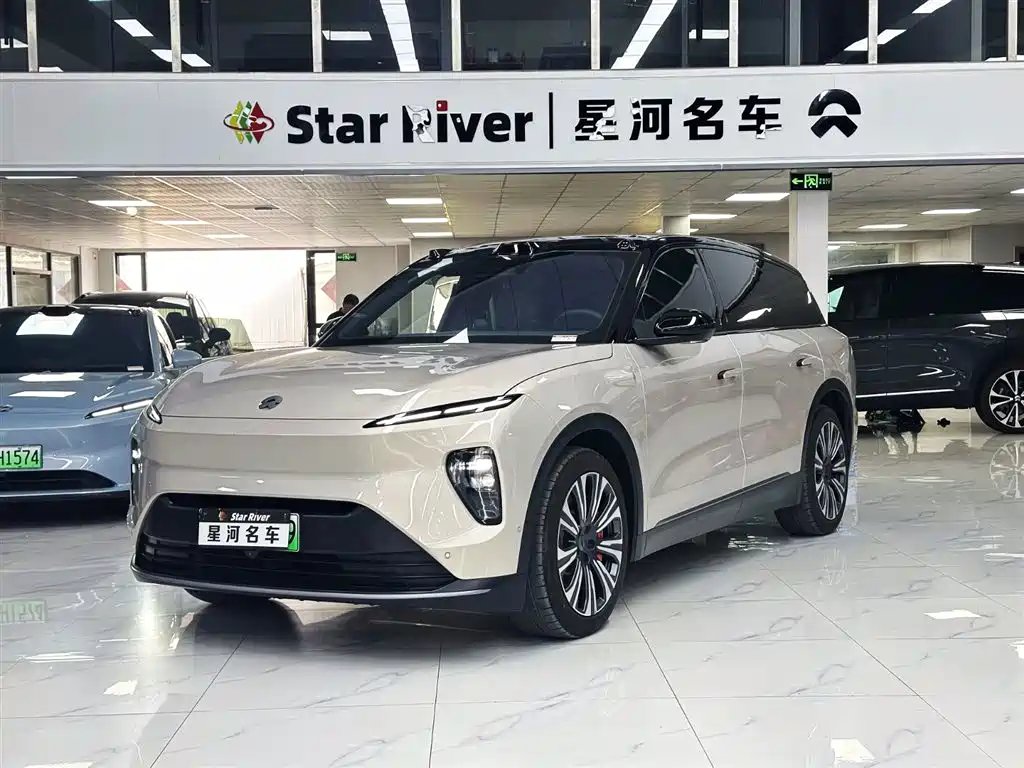 NIO ES8 2023