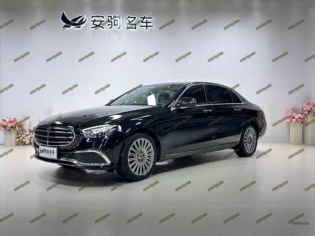 Mercedes-Benz E-Class 2023