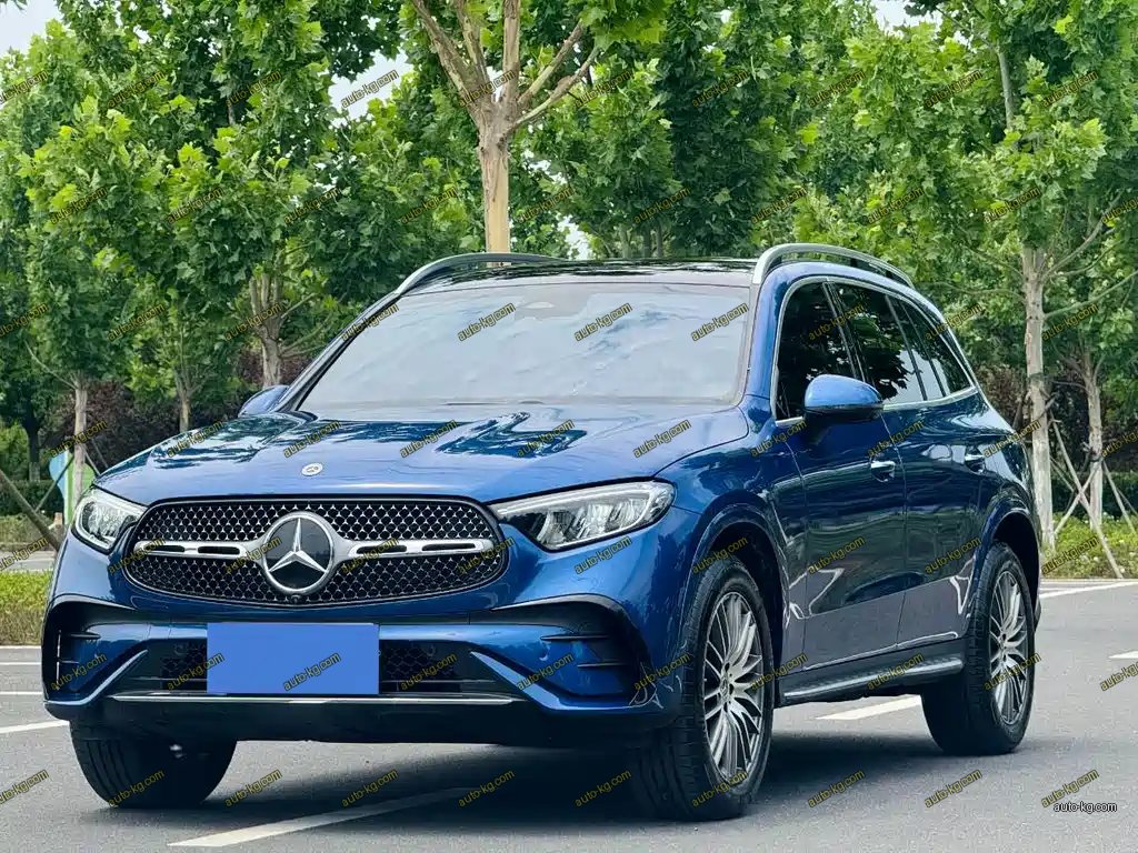 Mercedes-Benz GLC 2025