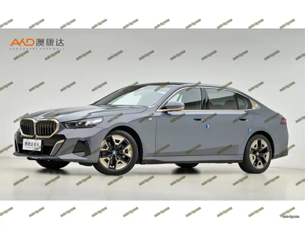 BMW 5 Series 2024