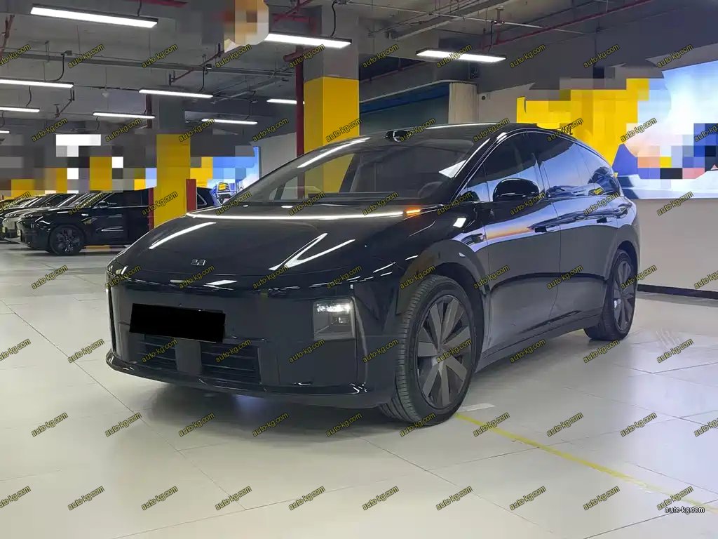 Li Auto 理想i8 2025