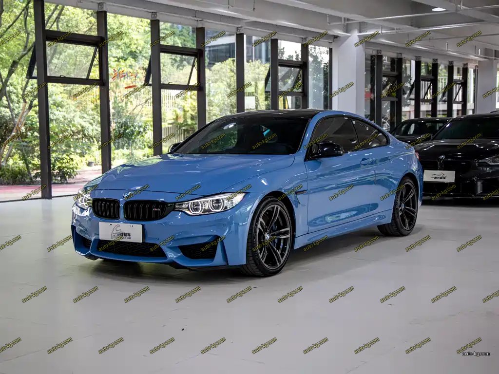 BMW M4 2016
