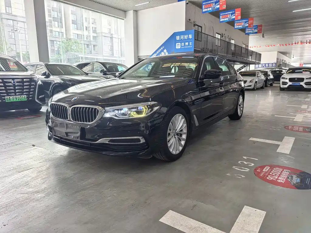 BMW 5 Series 2019