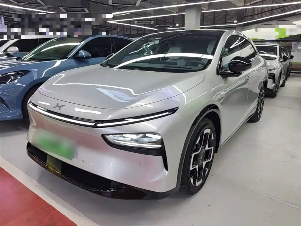 XPeng 小鹏G7 2025