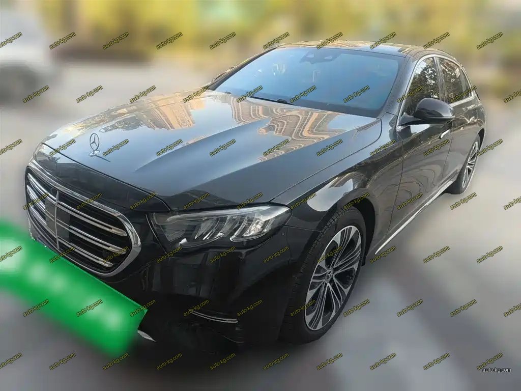 Mercedes-Benz E-Class 2025