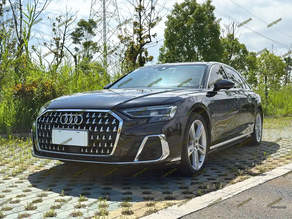 Audi A8 2022
