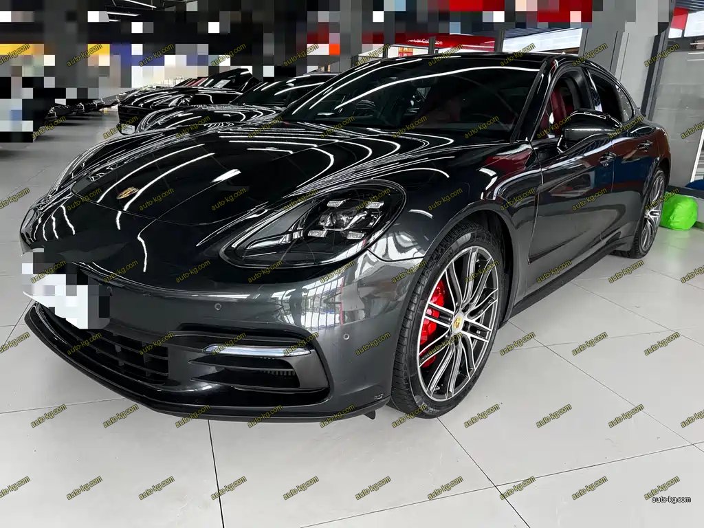 Porsche Panamera 2020