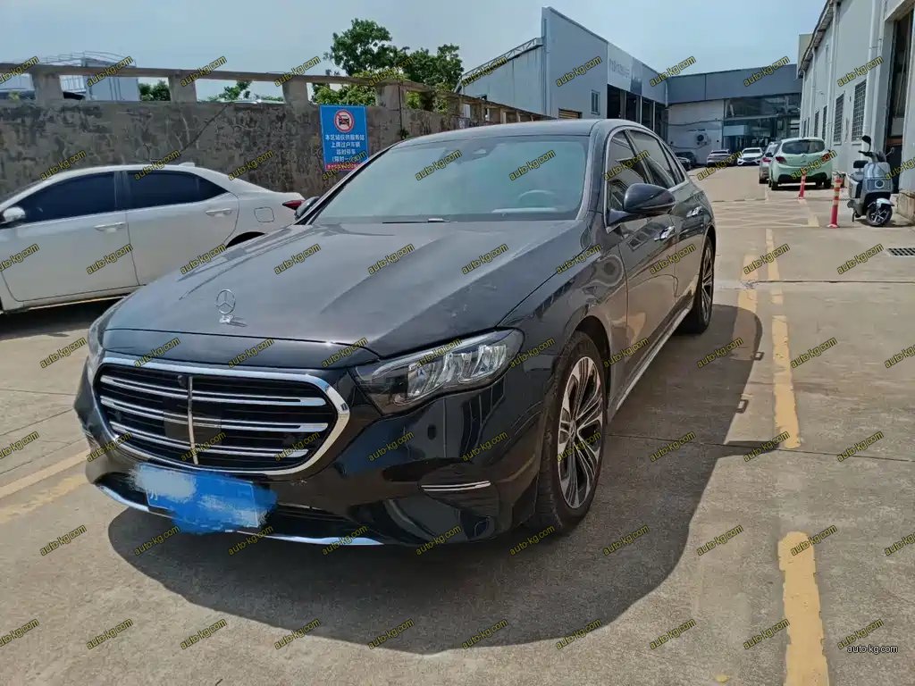 Mercedes-Benz E-Class 2026
