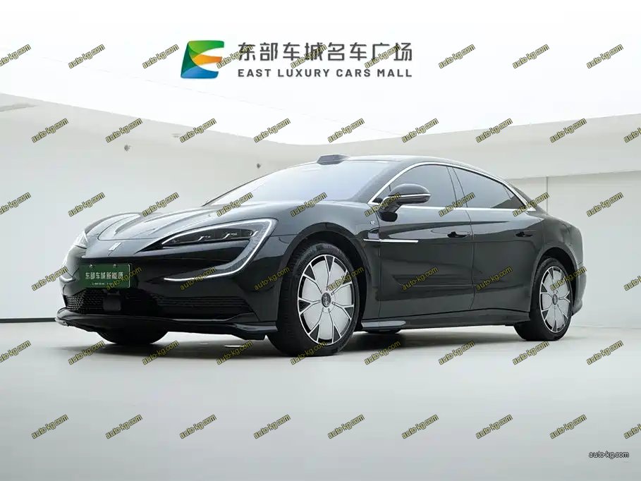 Yangwang 仰望U7 2025