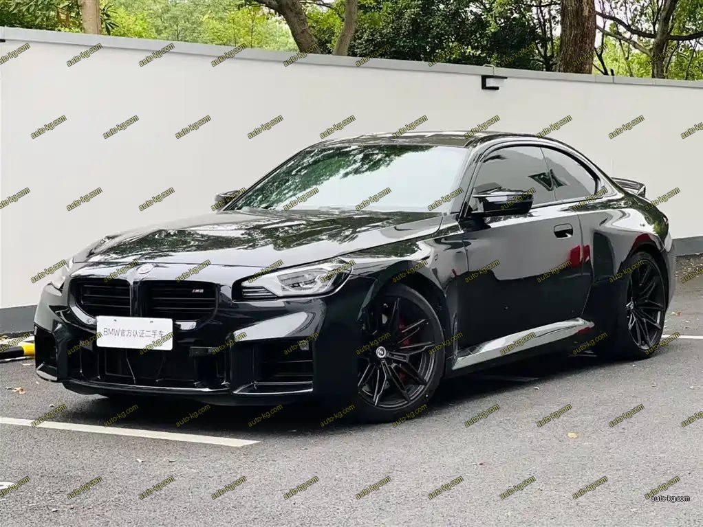 BMW M2 2024