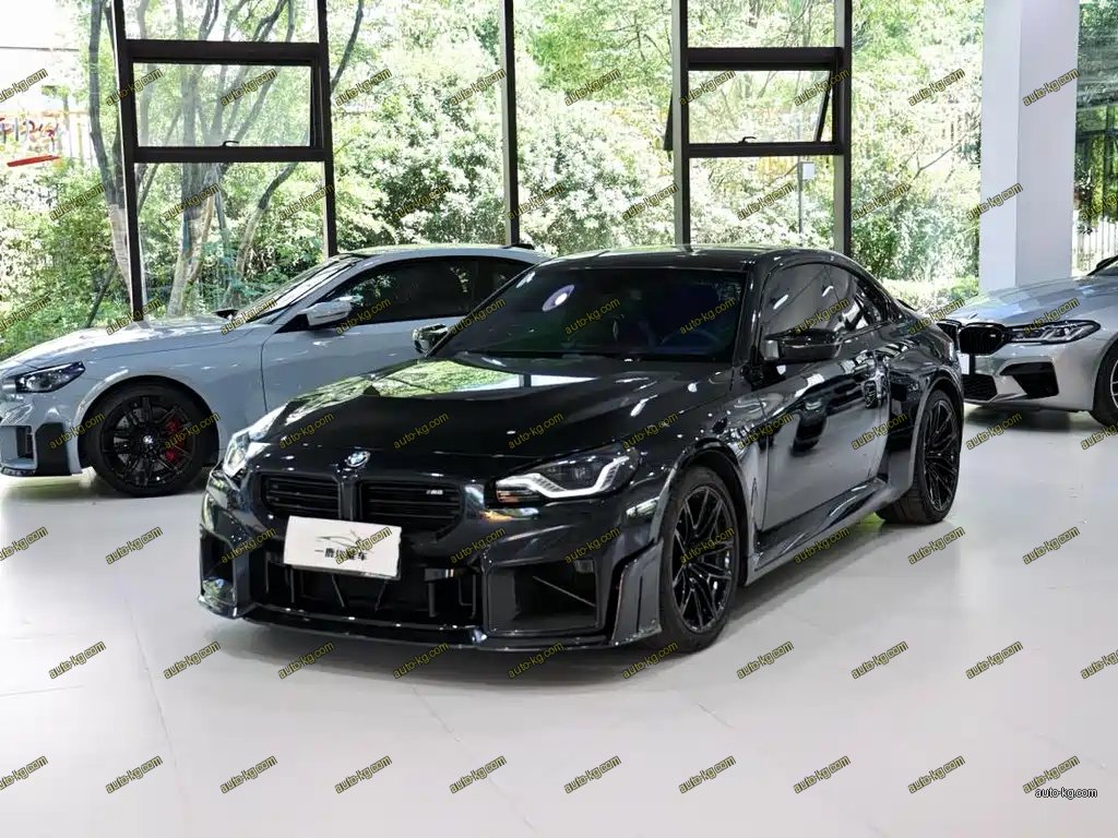 BMW M2 2024