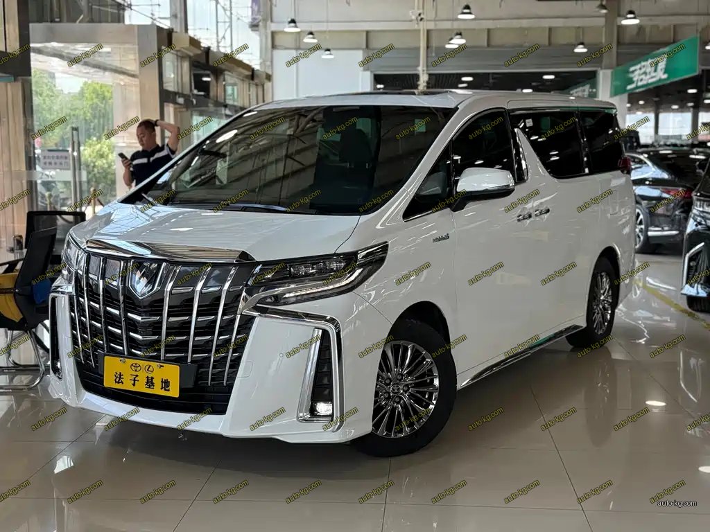 Toyota Alphard 2022