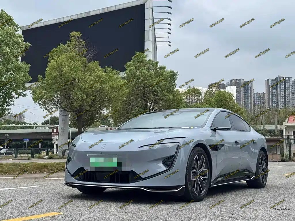 Avatr Avatr 12 2024