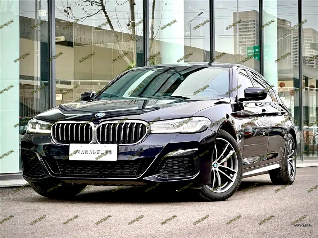 BMW 5 Series 2023