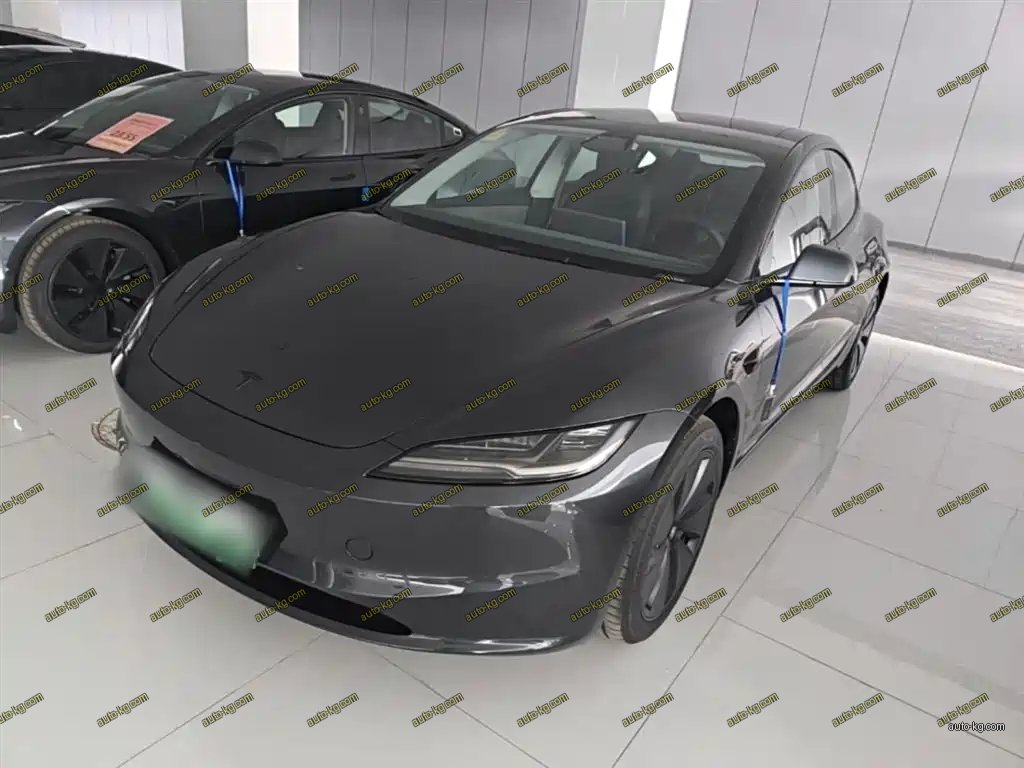 Tesla Model 3 2026