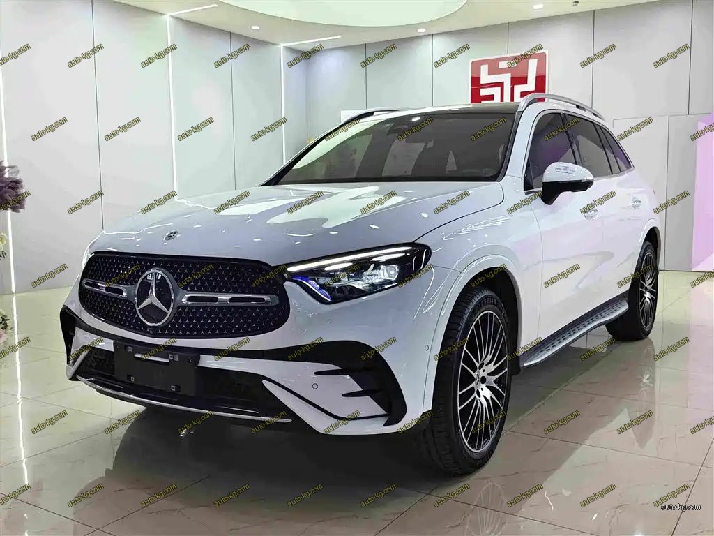 Mercedes-Benz GLC 2023