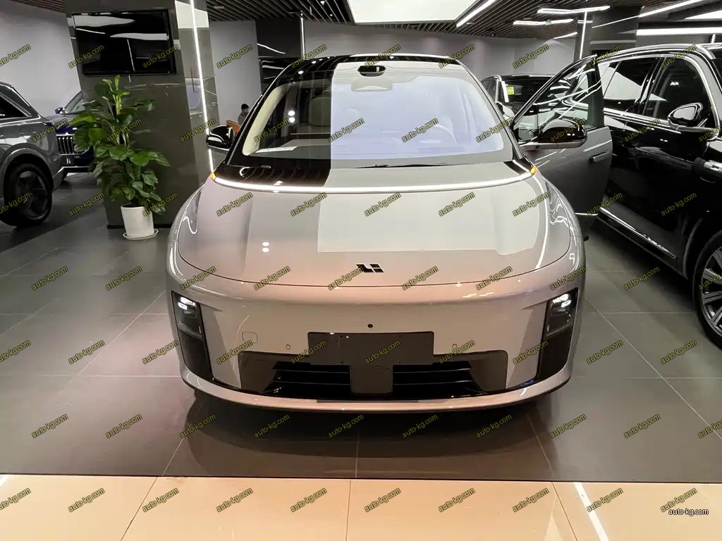 Li Auto 理想i8 2026