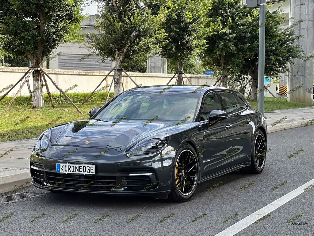 Porsche Panamera 2018