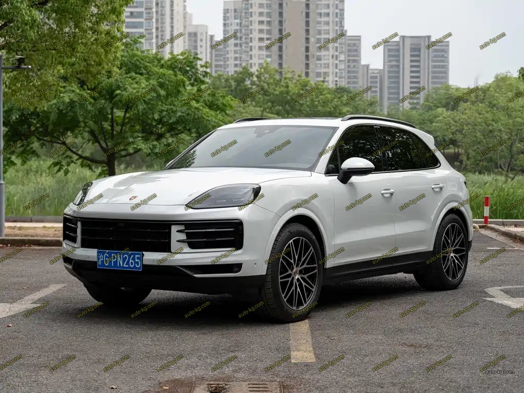 Porsche Cayenne 2025