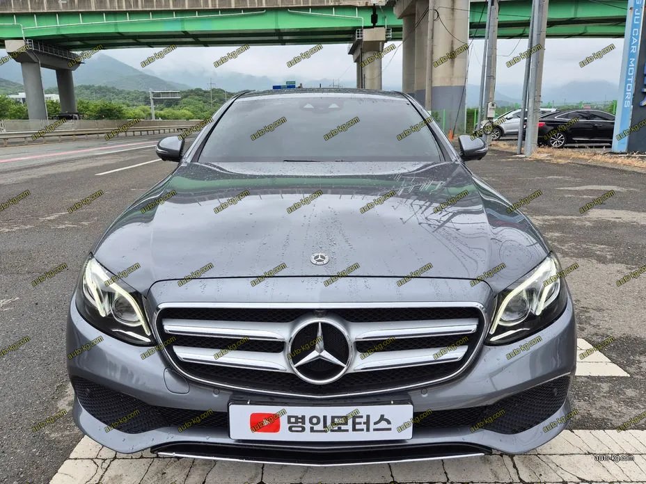 Mercedes-Benz E-Class 2019