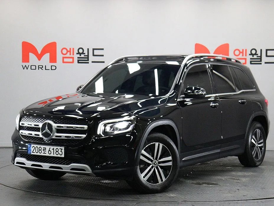 Mercedes-Benz GLB-Class 2021