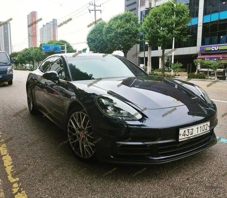 Porsche Panamera 2018