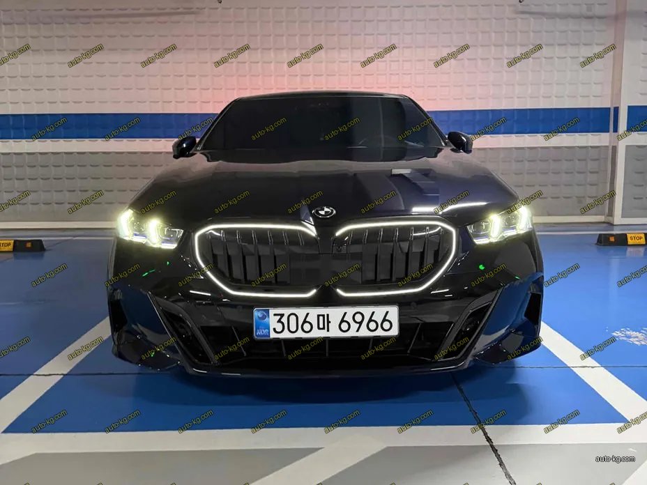 BMW 5-Series 2026